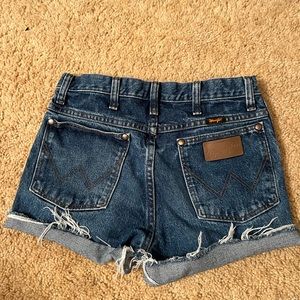 Vintage wrangler cut off shorts